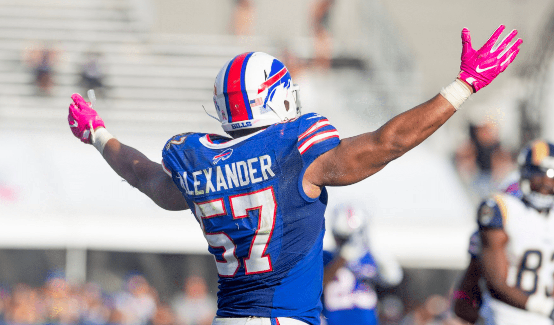 Bills linebacker Lorenzo Alexander says he gave his life to Christ ...