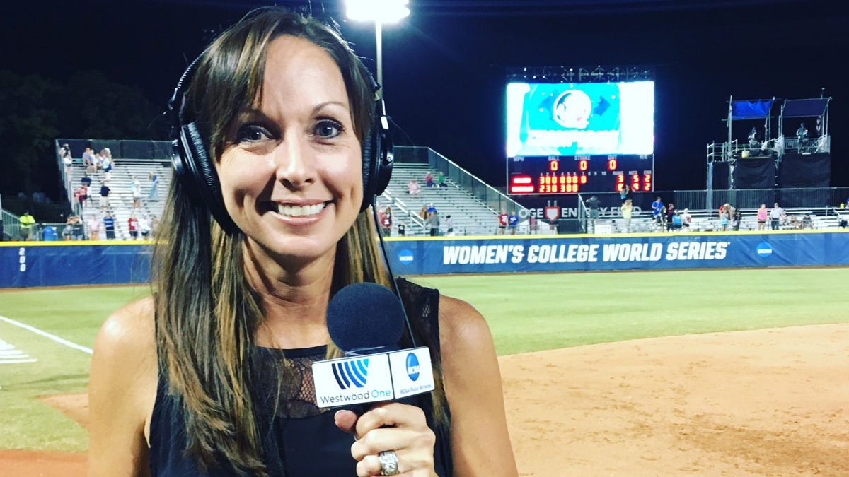 NEW PODCAST: Leah O'Brien-Amico, National Softball Hall of Famer ...