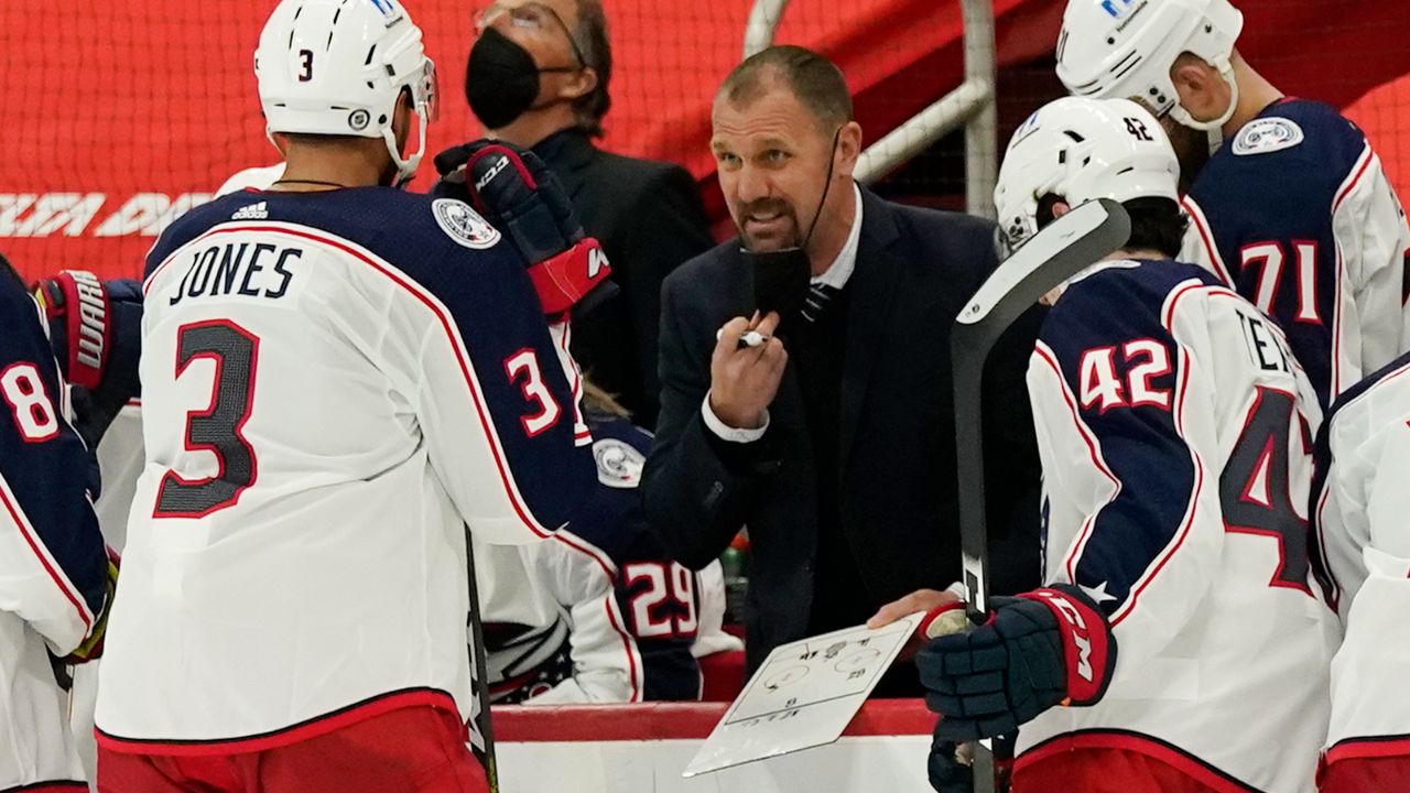 Blue Jackets head coach Brad Larsen steps into new role with faith