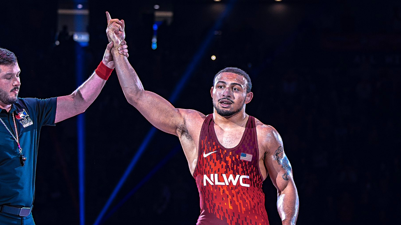 Wrestler Aaron Brooks punches ticket to Olympics: 'Praise the Lord'