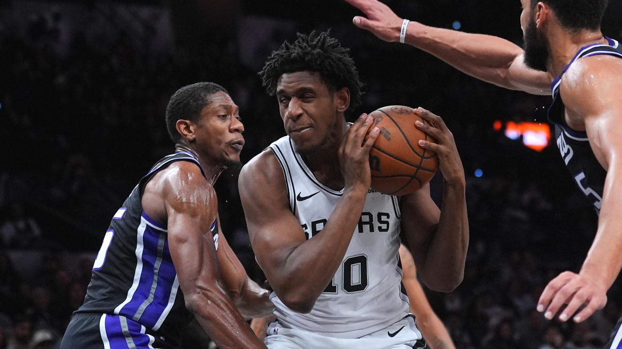 Spurs rookie Tarris Reed makes NBA debut, gets baptized to ‘signify my union with Christ’